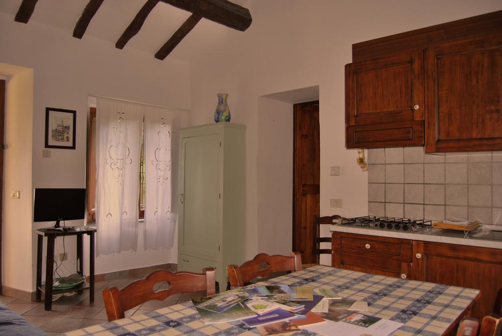 Casale Degli Ulivi Villa Gualdo Tadino Room photo