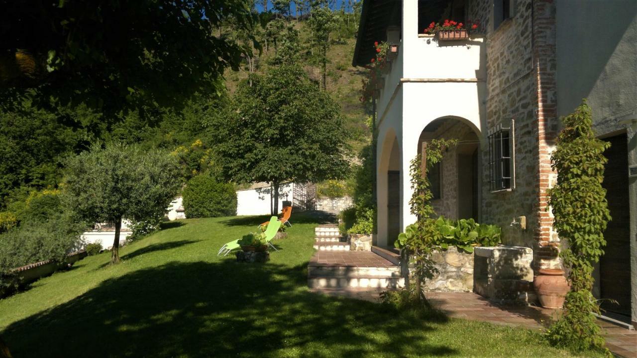 Casale Degli Ulivi Villa Gualdo Tadino Exterior photo